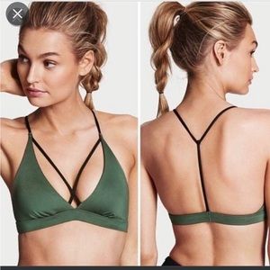 Victoria Secret Strappy Sports Bra - black/grey
